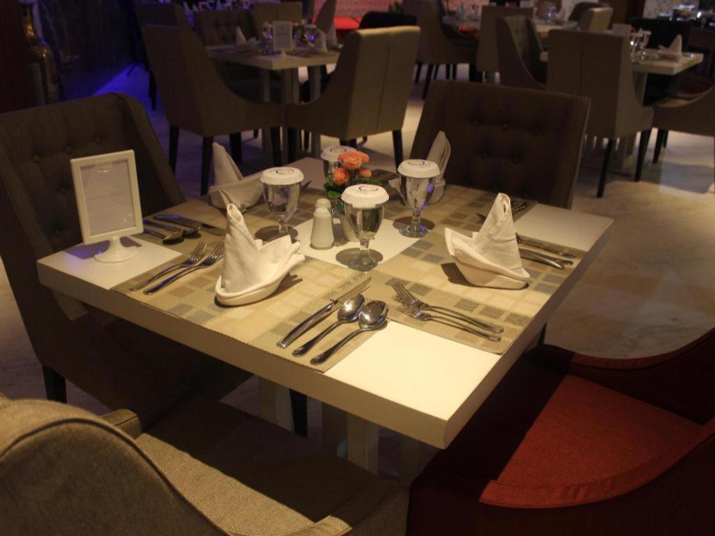 G'Sign Hotel Banjarmasin Banjarmasin  Eksteriør billede