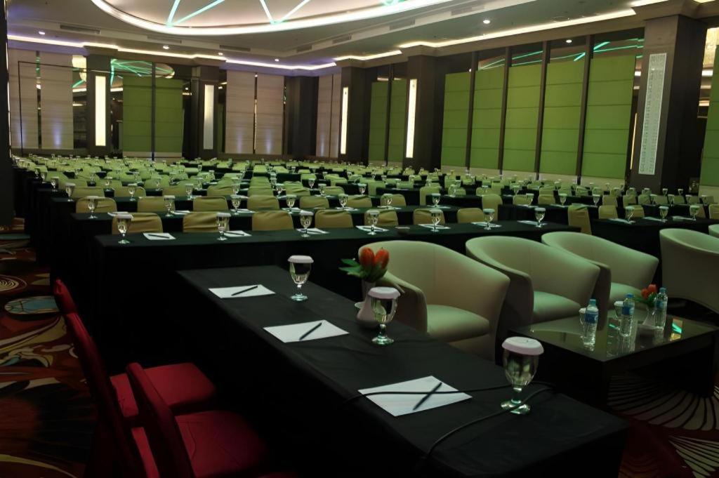 G'Sign Hotel Banjarmasin Banjarmasin  Eksteriør billede